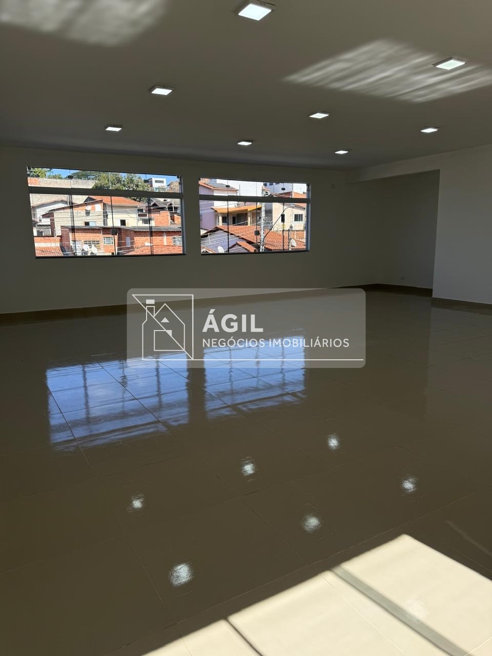 Aluga se - sala - ponto comercial - 105m² - campos de são jo