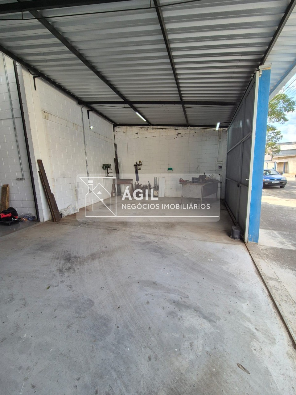 Aluga-se - galpão - comercial - 285m² - jardim aeroporto, pr