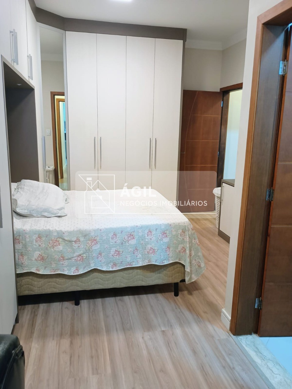 Casa residencial em jacareí - sp, jardim colônia