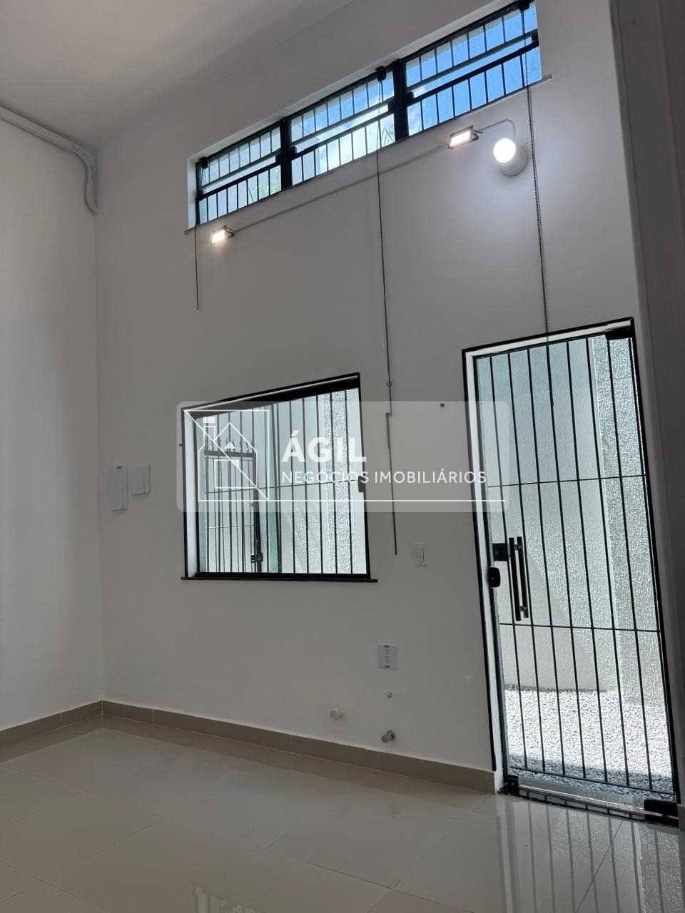 Aluga-se - ponto comercial - 100m² - villa branca - jacareí - foto 6