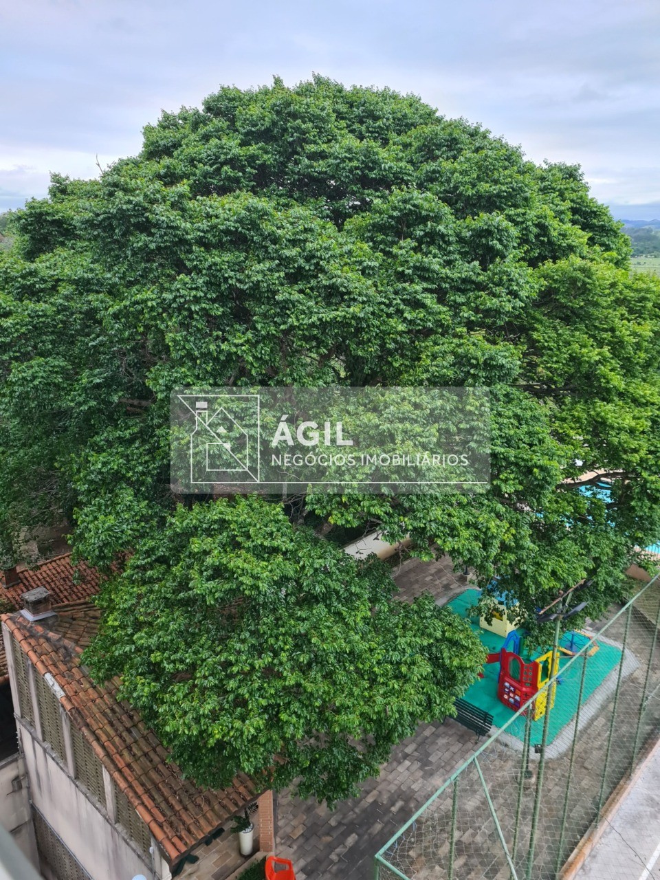 Aluguel - apartamento - 160m² - condomínio edifício por do s