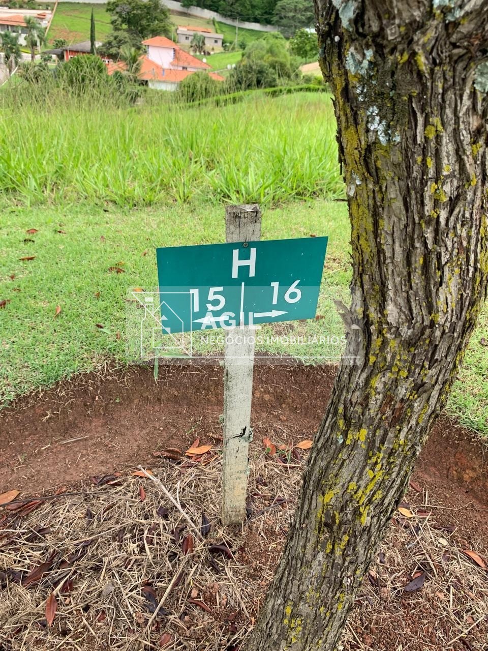 Vendo terreno no condominio village paraibuna 1019 m2