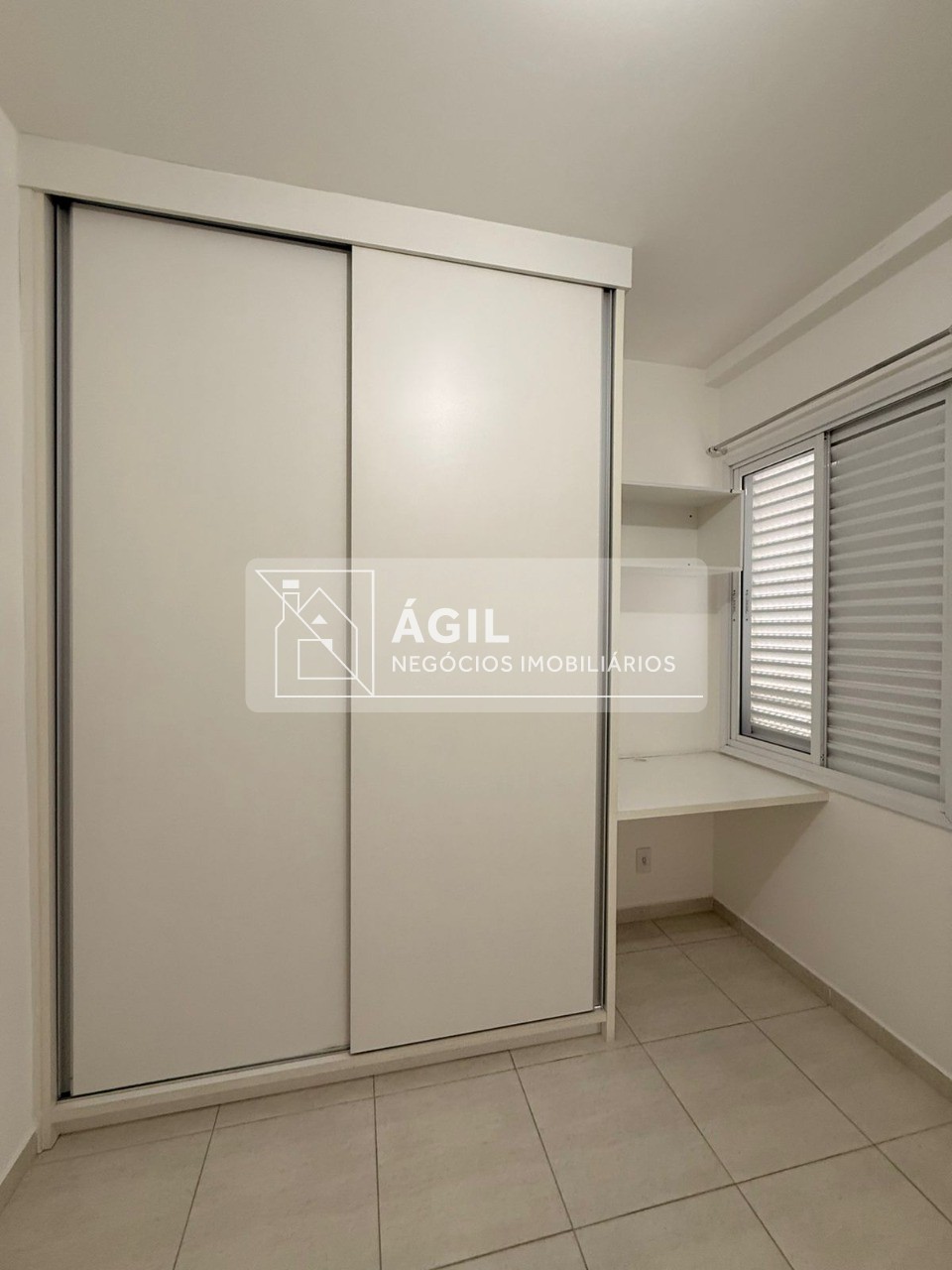 Alugo Apartamento - Parque Residencial Aquarius - Residencial Illuminato - 84m² - em São Jose dos Campos Ar condicionado - 84m² - 2 Dormitórios sendo
