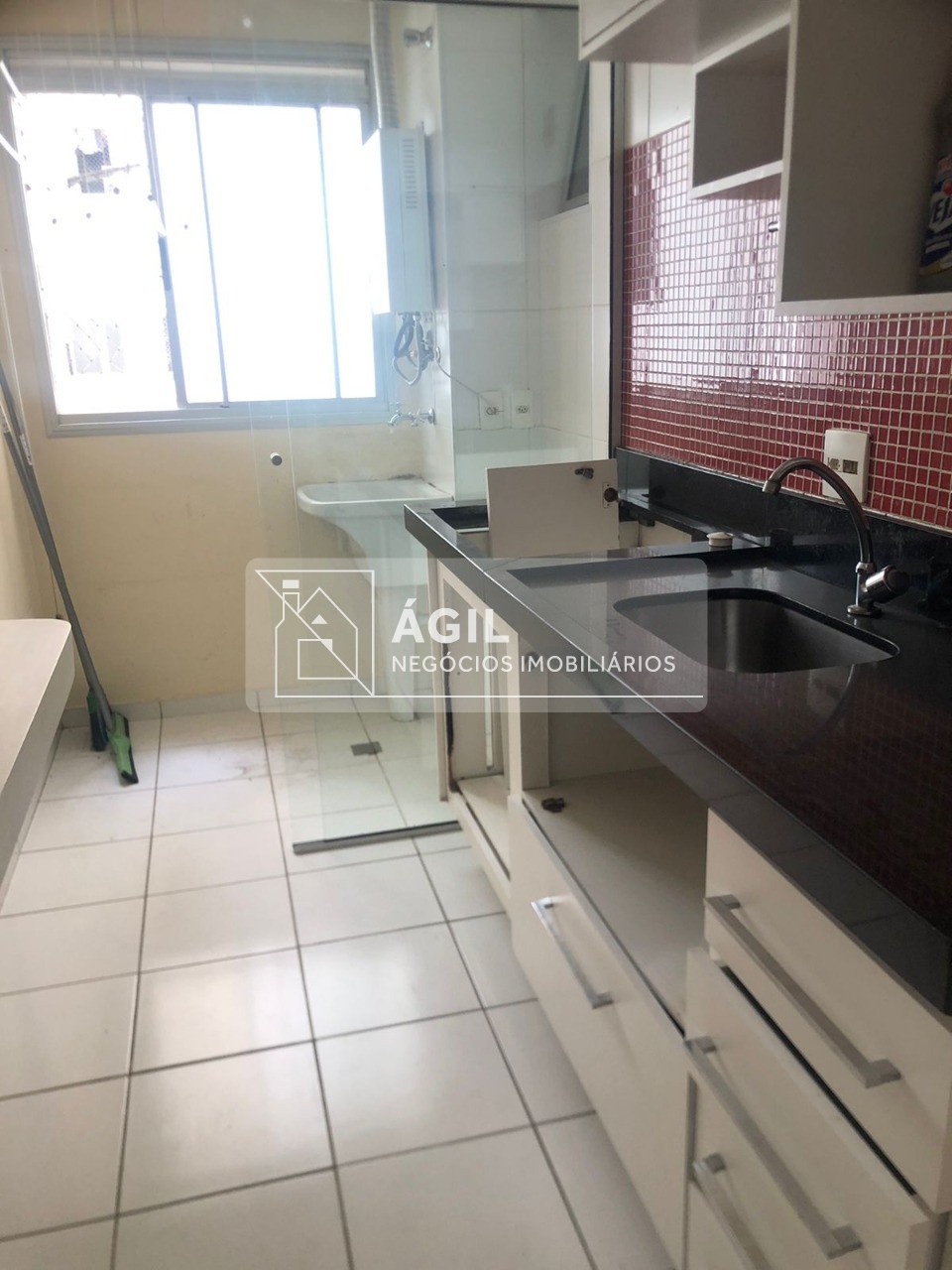 APARTAMENTO PARA LOCAÇÃO NO CITTA DI ROMA, JARDIM AUGUSTA - SÃO JOSÉ DOS CAMPOS - SP - Área útil: 62m² - 3 dormitórios (sendo 1 suíte) - 2 Banheiros
