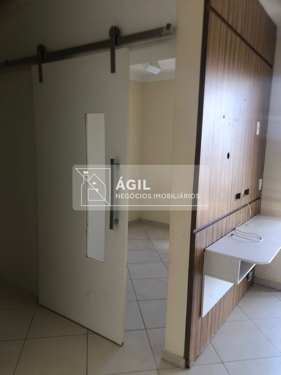 APARTAMENTO PARA LOCAÇÃO NO CITTA DI ROMA, JARDIM AUGUSTA - SÃO JOSÉ DOS CAMPOS - SP - Área útil: 62m² - 3 dormitórios (sendo 1 suíte) - 2 Banheiros