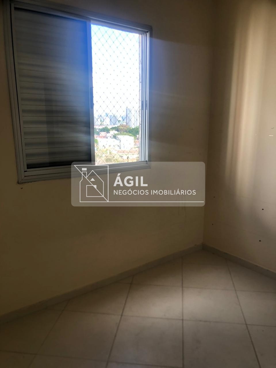 APARTAMENTO PARA LOCAÇÃO NO CITTA DI ROMA, JARDIM AUGUSTA - SÃO JOSÉ DOS CAMPOS - SP - Área útil: 62m² - 3 dormitórios (sendo 1 suíte) - 2 Banheiros