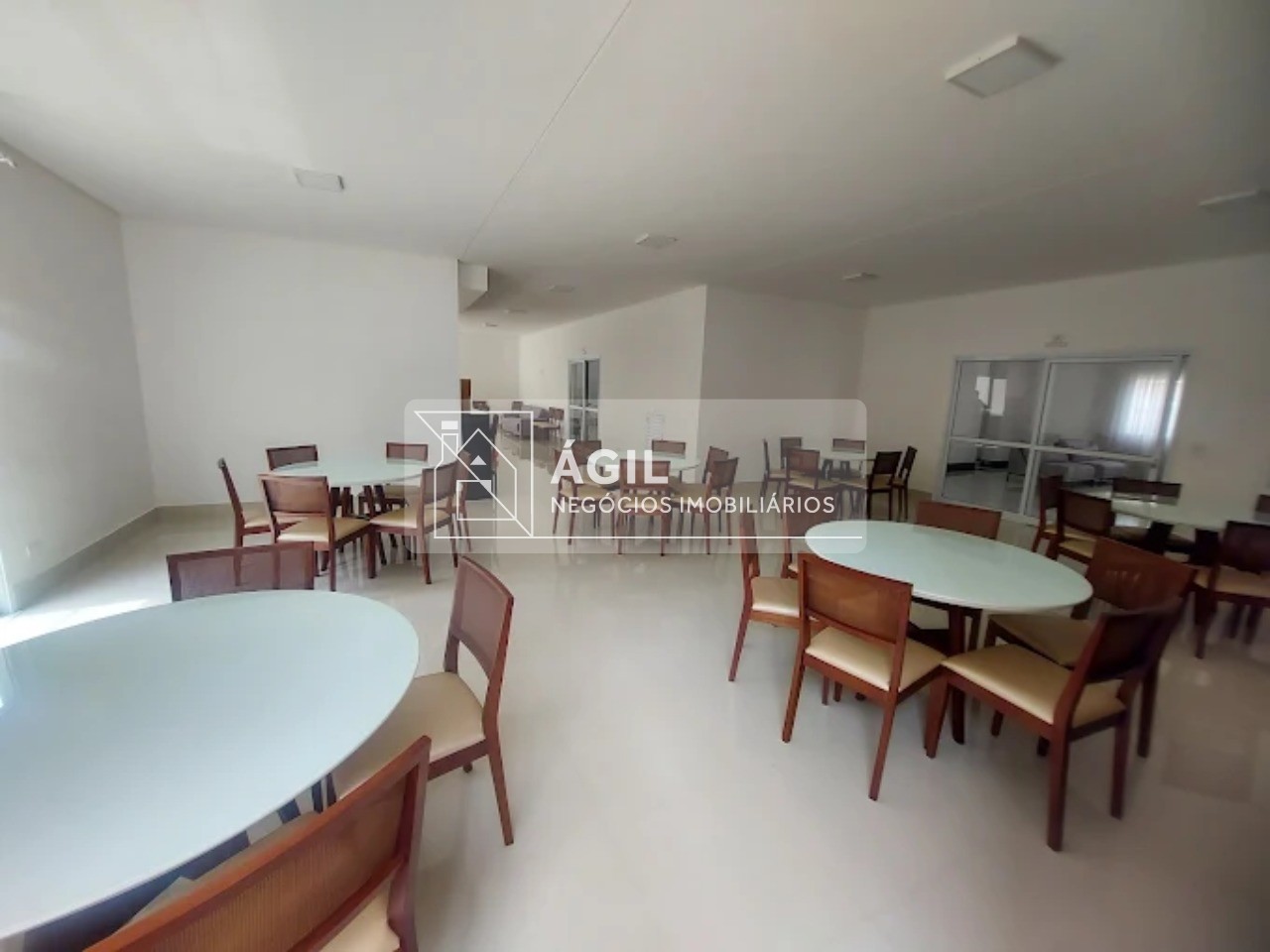 Apartamento de 2 dormitórios, com suíte, para ALUGUEL / LOCAÇÃO no Parque Residencial Aquarius - São José dos Campos - SP Apto com 79 m² 2 dormitório