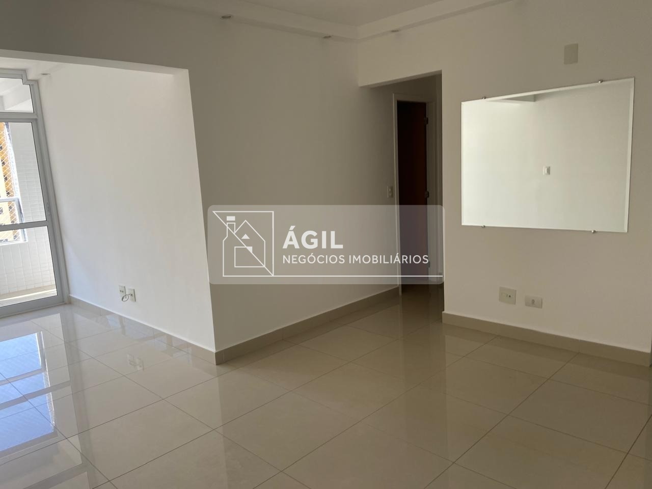 Apartamento de 2 dormitórios, com suíte, para ALUGUEL / LOCAÇÃO no Parque Residencial Aquarius - São José dos Campos - SP Apto com 79 m² 2 dormitório