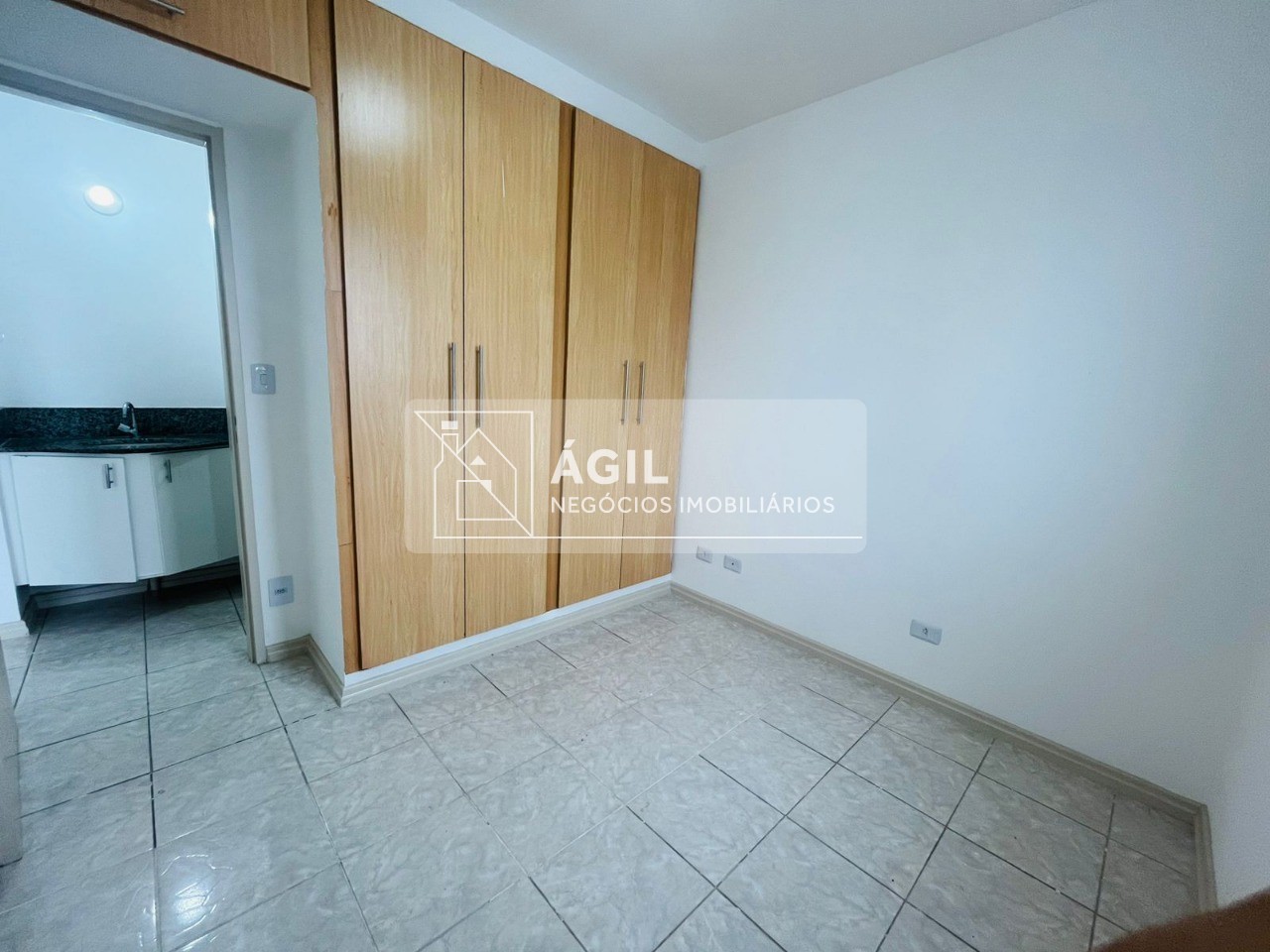 Alugo apartamento 45m2 - 1 dormitório - edificio san giusepp