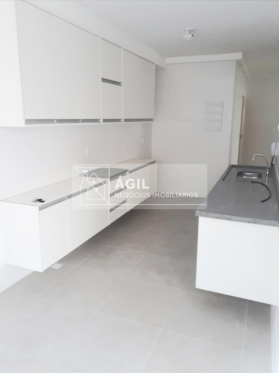 Excelente apartamento de 2 quartos para locação no condomíni
