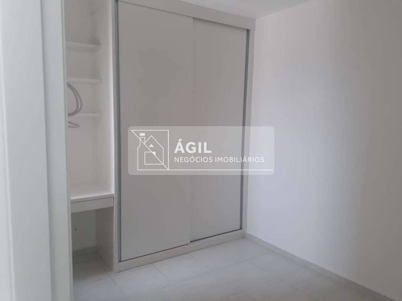 Alugo Apartamento - Parque Residencial Aquarius - Residencial Illuminato - 84m² - em São Jose dos Campos Ar condicionado - 84m² - 2 Dormitórios sendo