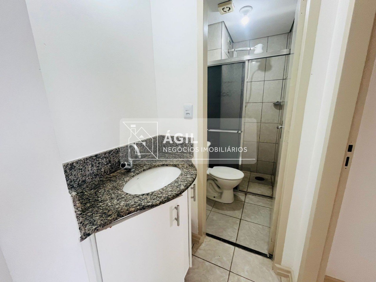Alugo apartamento 45m2 - 1 dormitório - edificio san giusepp