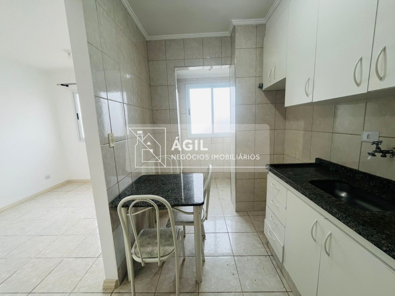 Alugo apartamento 45m2 - 1 dormitório - edificio san giusepp