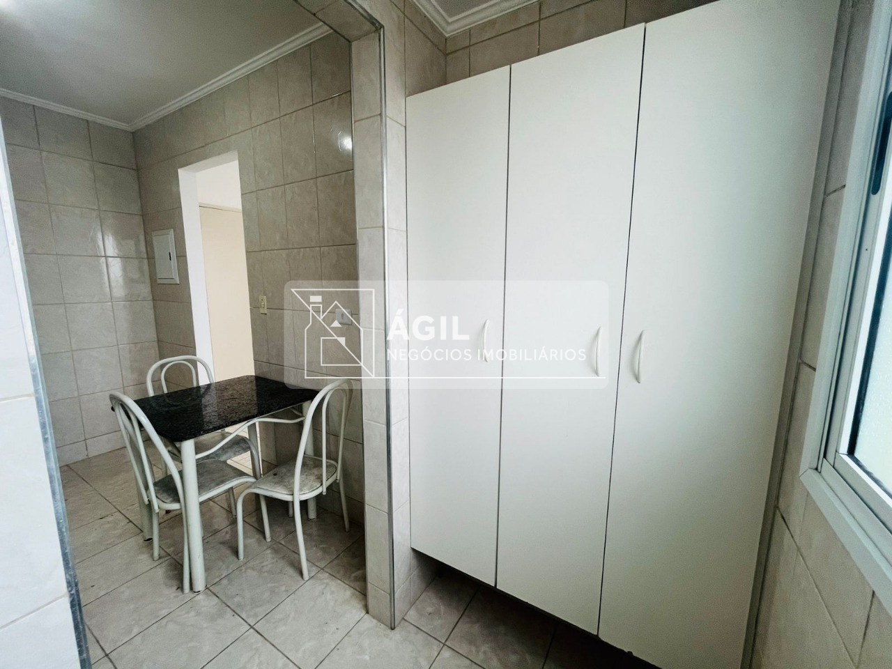 Alugo apartamento 45m2 - 1 dormitório - edificio san giusepp