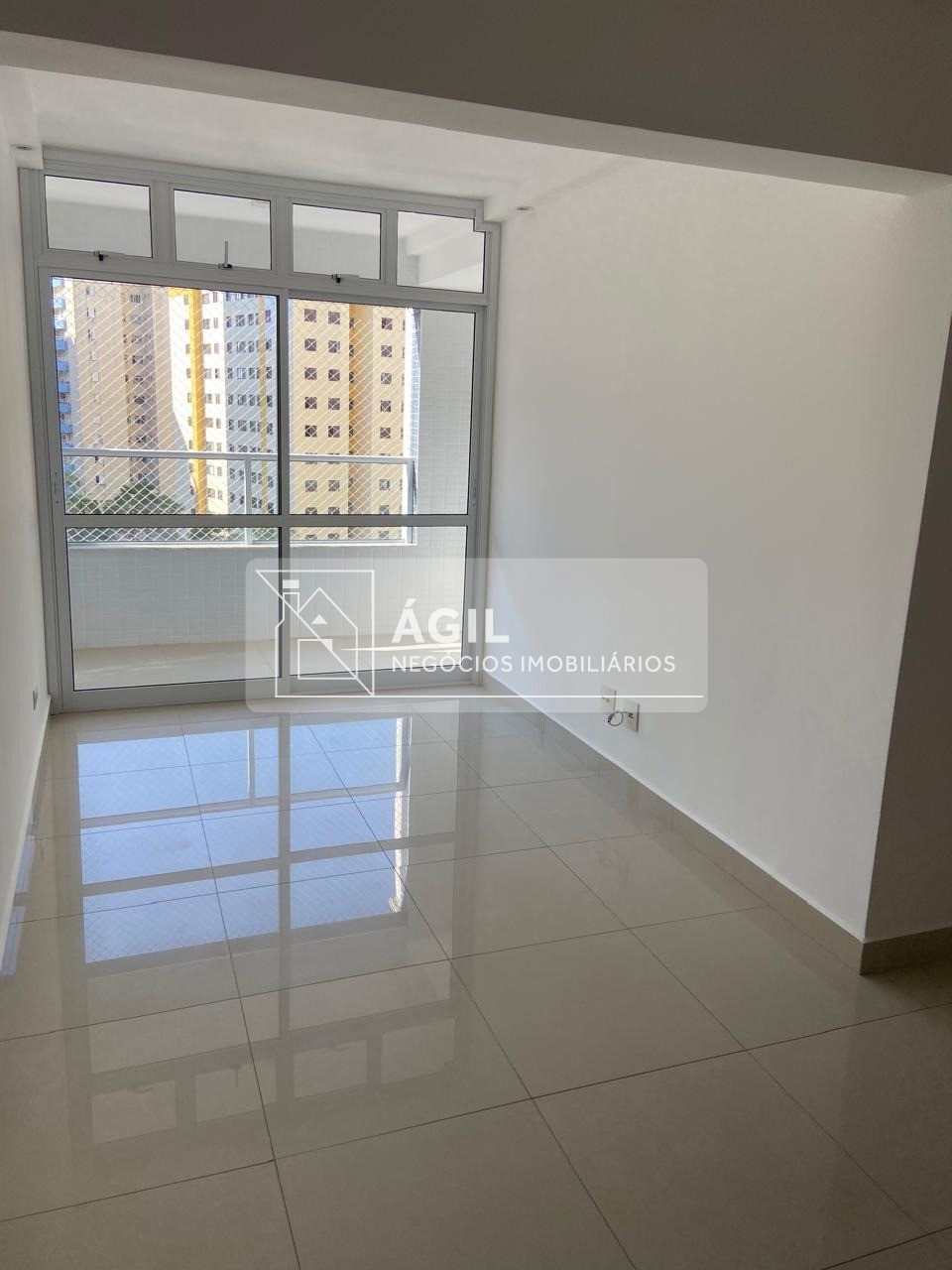Apartamento de 2 dormitórios, com suíte, para ALUGUEL / LOCAÇÃO no Parque Residencial Aquarius - São José dos Campos - SP Apto com 79 m² 2 dormitório