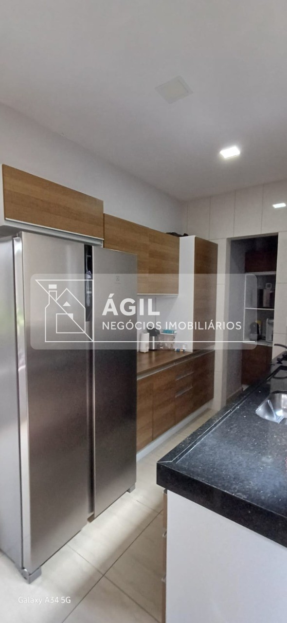 Casa Sobrado Vista Alegre - Taubaté-SP 3 Quartos, 1 Suíte, 3 Banheiros, 3 Vagas Área 110m² ÁGIL NEGÓCIOS IMOBILIÁRIOS