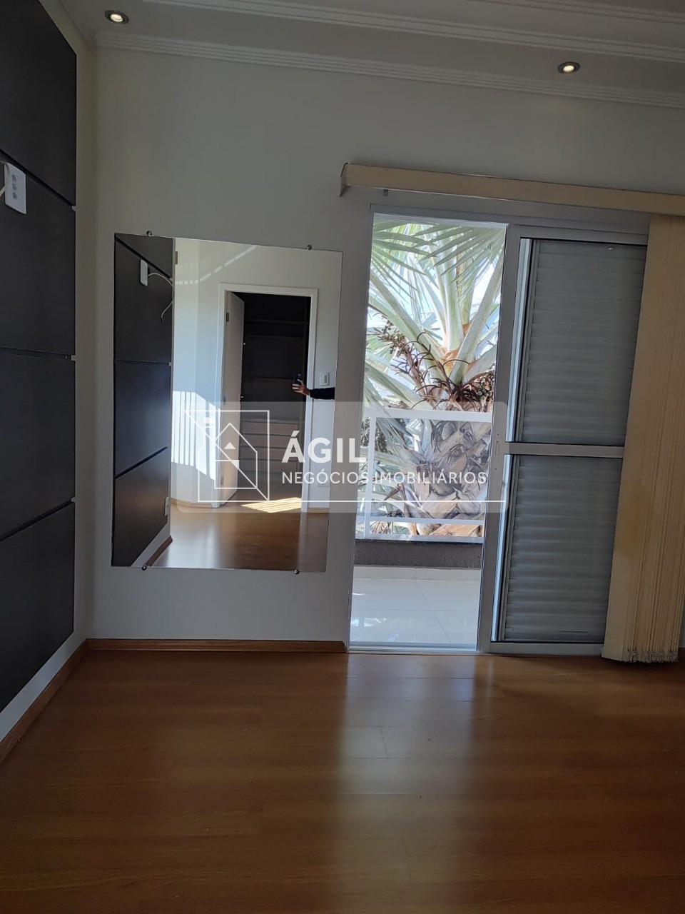 Aluga-se casa em condomínio - villa branca - condomínio quin