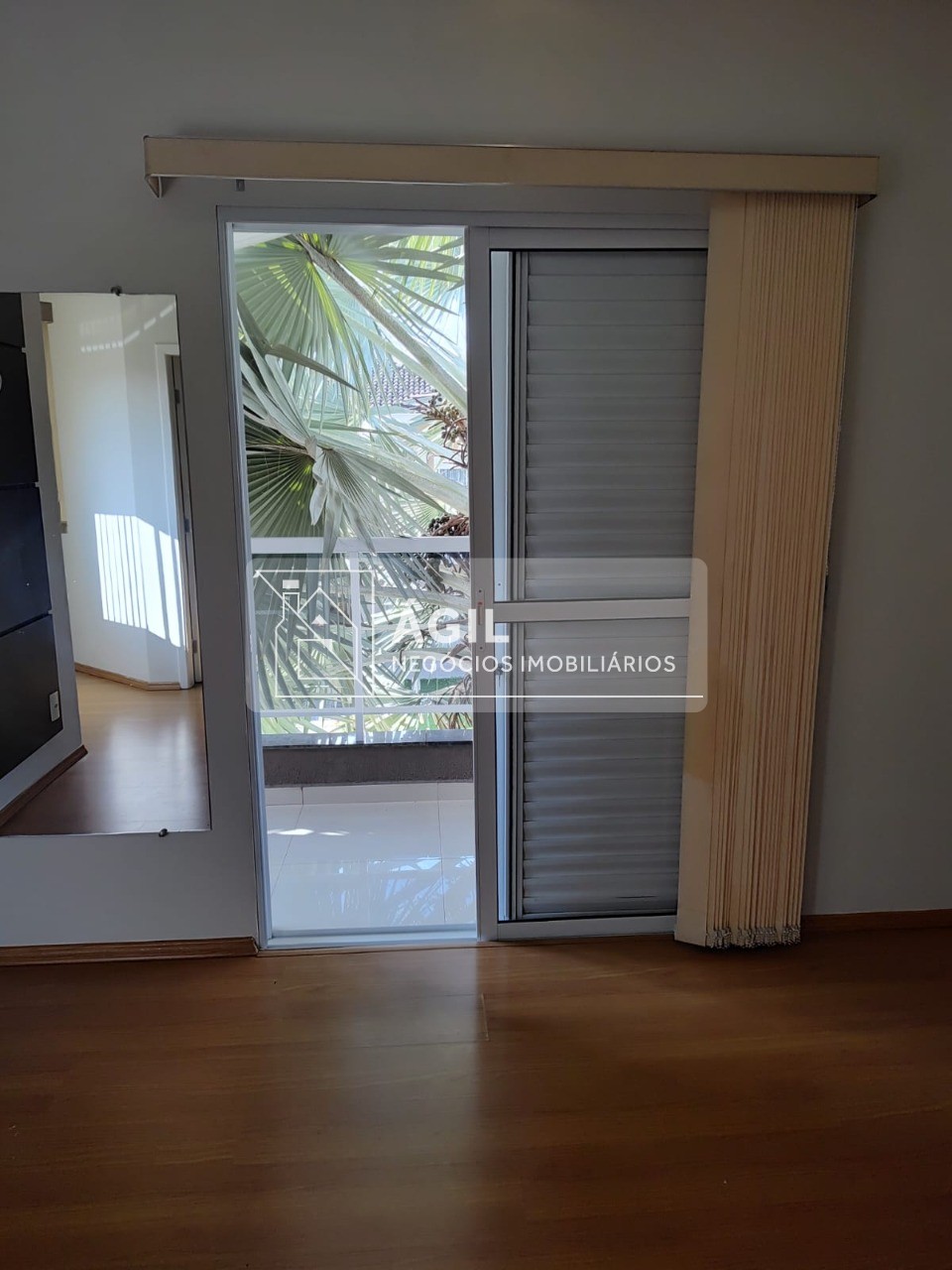 Aluga-se casa em condomínio - villa branca - condomínio quin