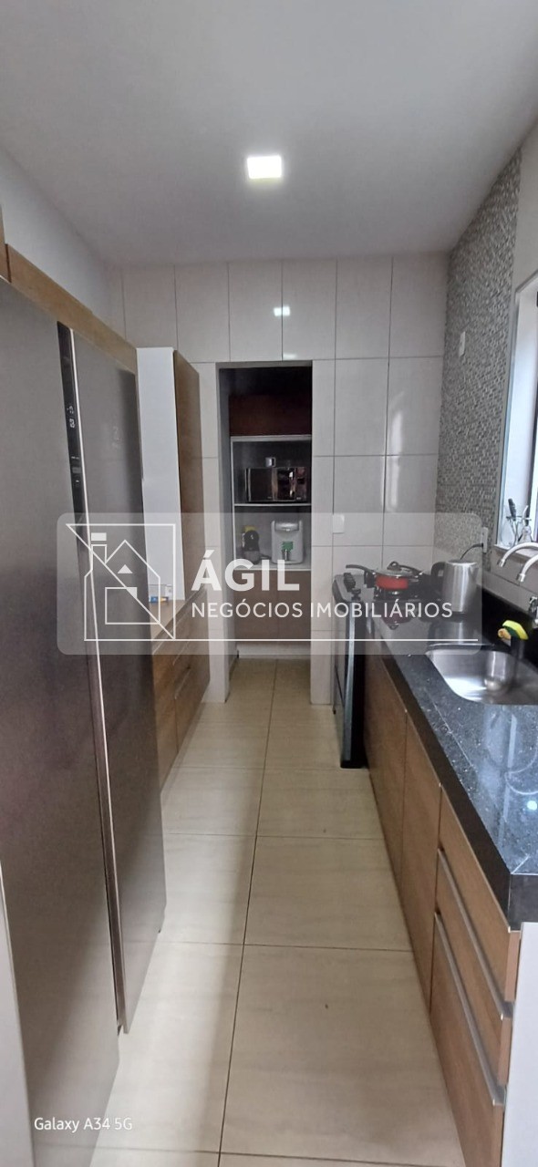 Casa Sobrado Vista Alegre - Taubaté-SP 3 Quartos, 1 Suíte, 3 Banheiros, 3 Vagas Área 110m² ÁGIL NEGÓCIOS IMOBILIÁRIOS