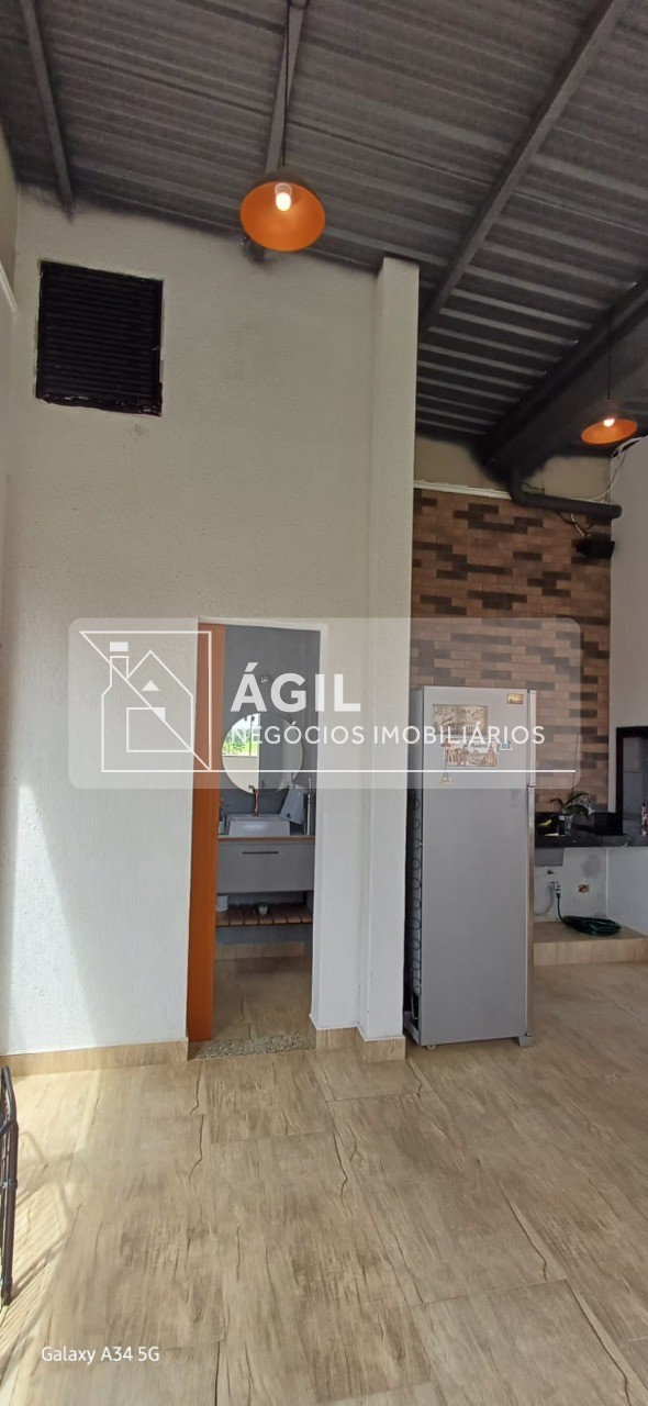 Casa Sobrado Vista Alegre - Taubaté-SP 3 Quartos, 1 Suíte, 3 Banheiros, 3 Vagas Área 110m² ÁGIL NEGÓCIOS IMOBILIÁRIOS