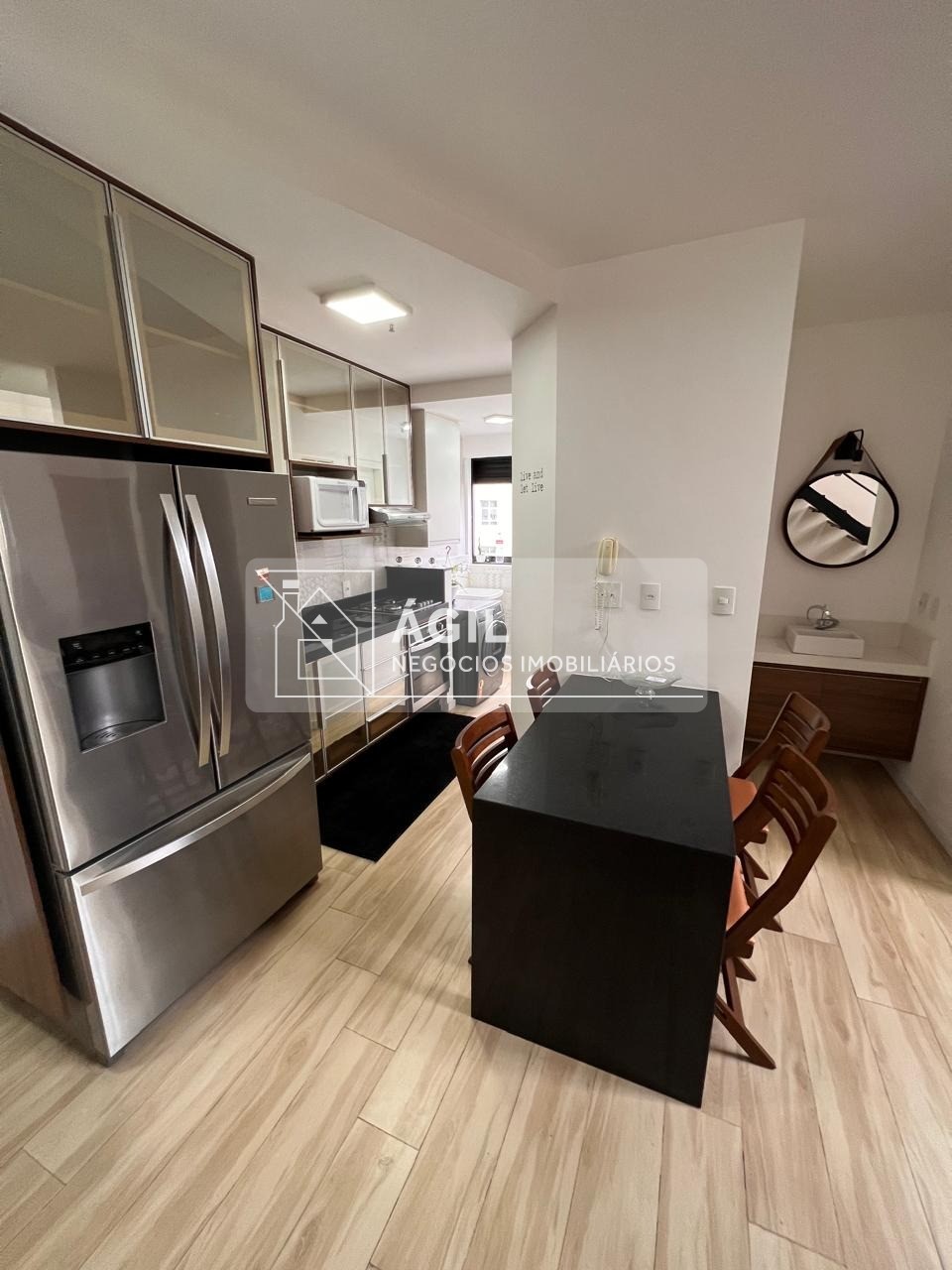Apartamento à venda no Parque Residencial Aquarius, São José dos Campos - SP: 1 quarto, 1 suíte, 2 salas, 2 banheiros, 1 vaga - Imperdível!