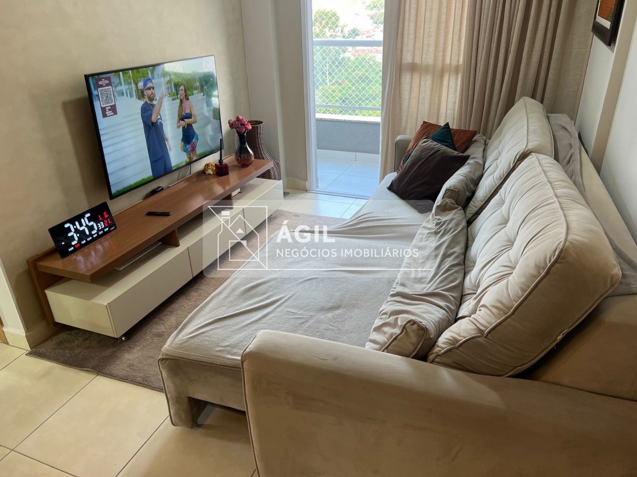 Imperdível oportunidade de apartamento à venda em São José dos Campos - Jardim Satélite! 2 quartos, sala, banheiro, vaga de garagem.
