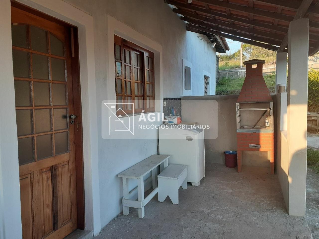 Vendo chácara 1000m2 - 3 dormitórios - chácaras santa maria 