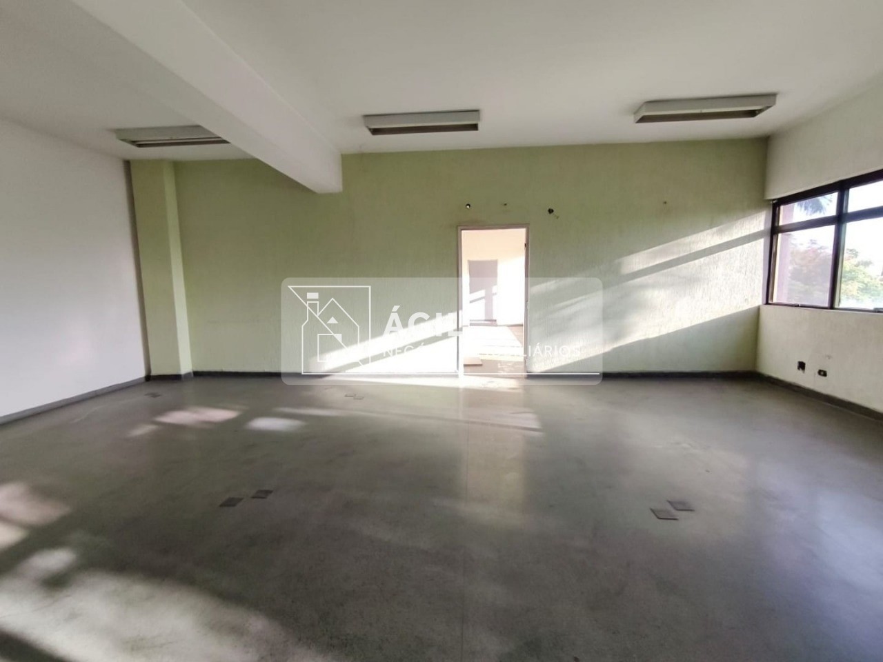 Alugo Sala Comercial 50 m2 - Condominio Lollipop Jacarei
