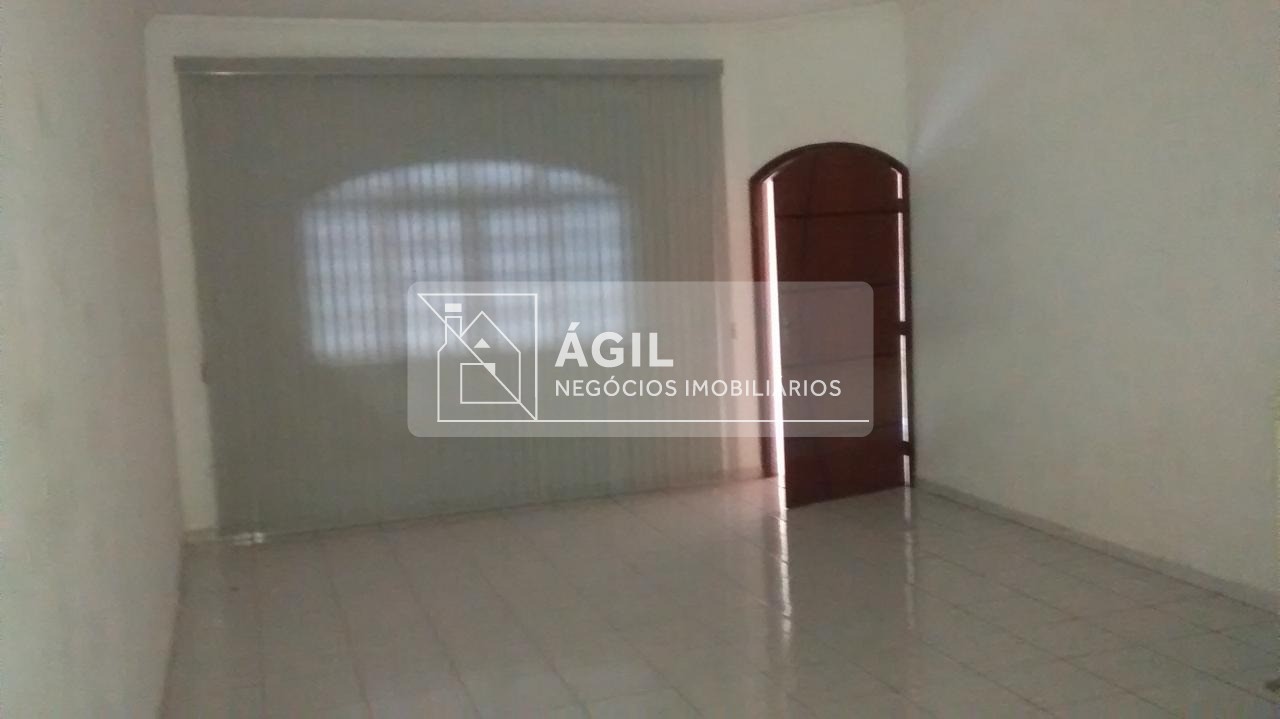 Vendo ou Alugo Sobrado 350 m2 - 3 dormitórios- Bosque dos Ipês - São José dos Campos