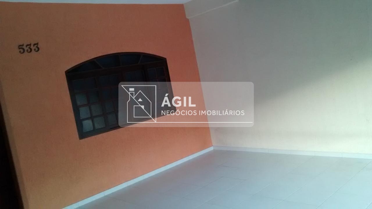 Vendo ou Alugo Sobrado 350 m2 - 3 dormitórios- Bosque dos Ipês - São José dos Campos