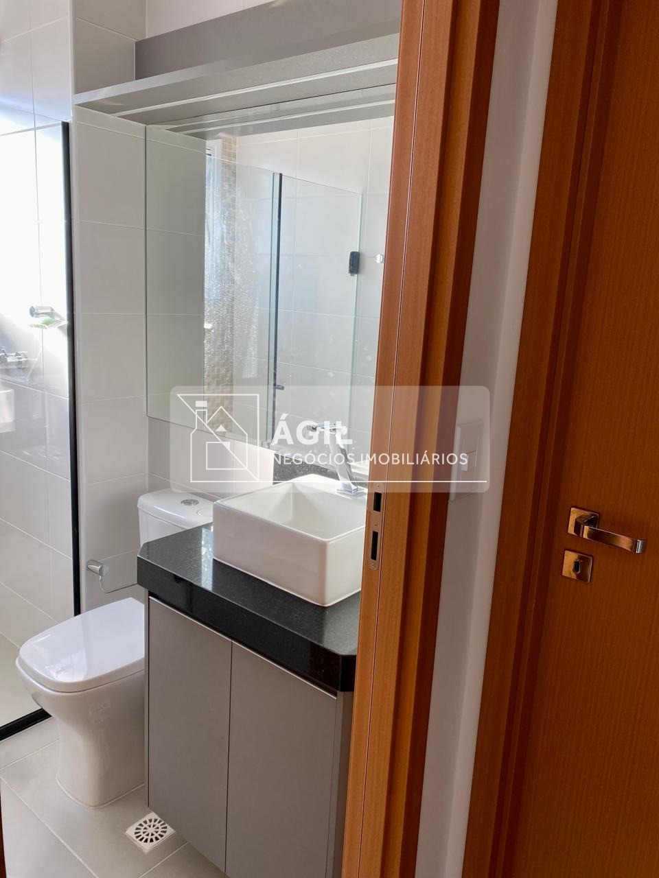 Vendo Apartamento 72 m2 - 3 dormitórios - Villa Branca - Jacareí