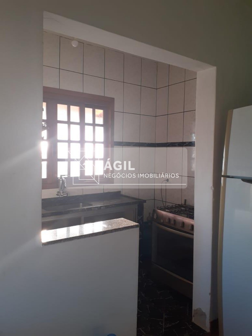 Vendo chácara 1000m2 - 3 dormitórios - chácaras santa maria 