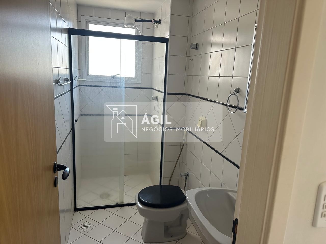 Alugo apartamento 51 m2 - 2 dormitórios - condominio colinas