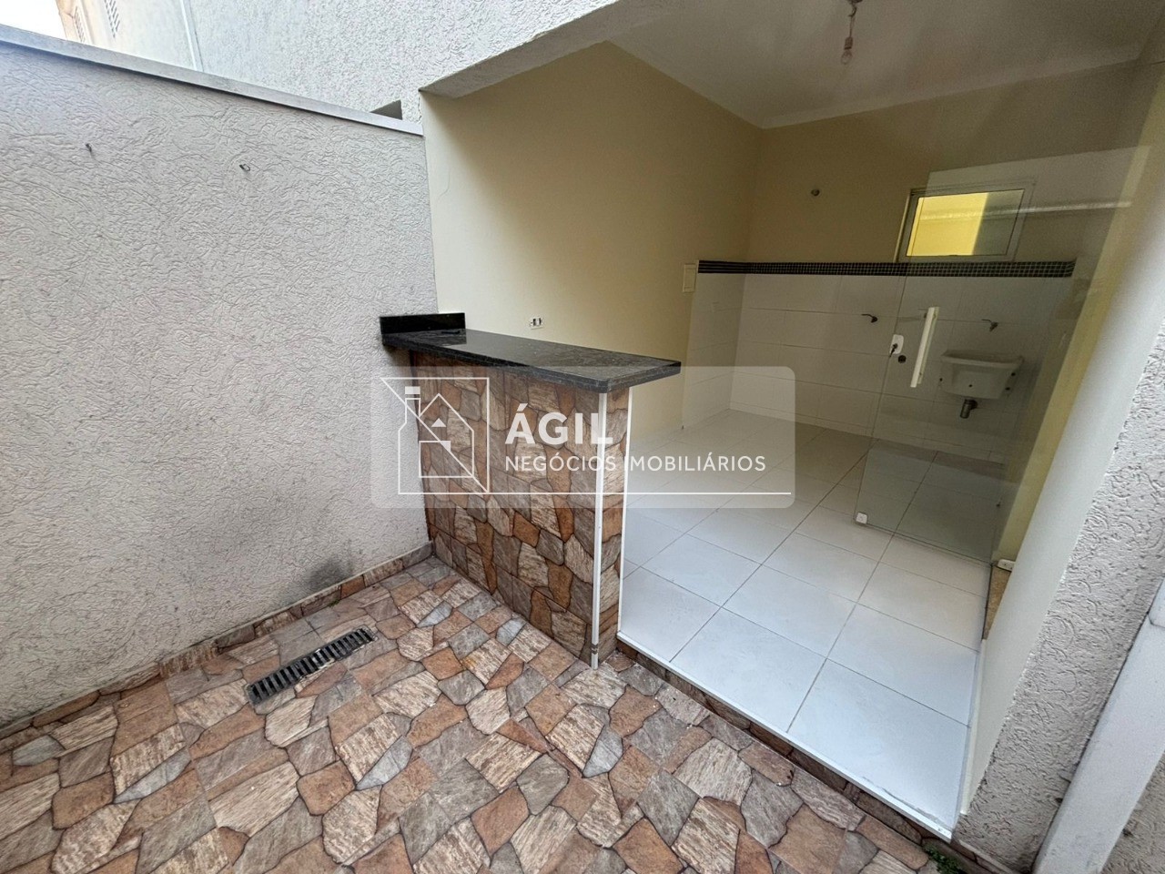 Vendo sobrado 99 m2 - 3 dormitórios - jardim santa maria - j
