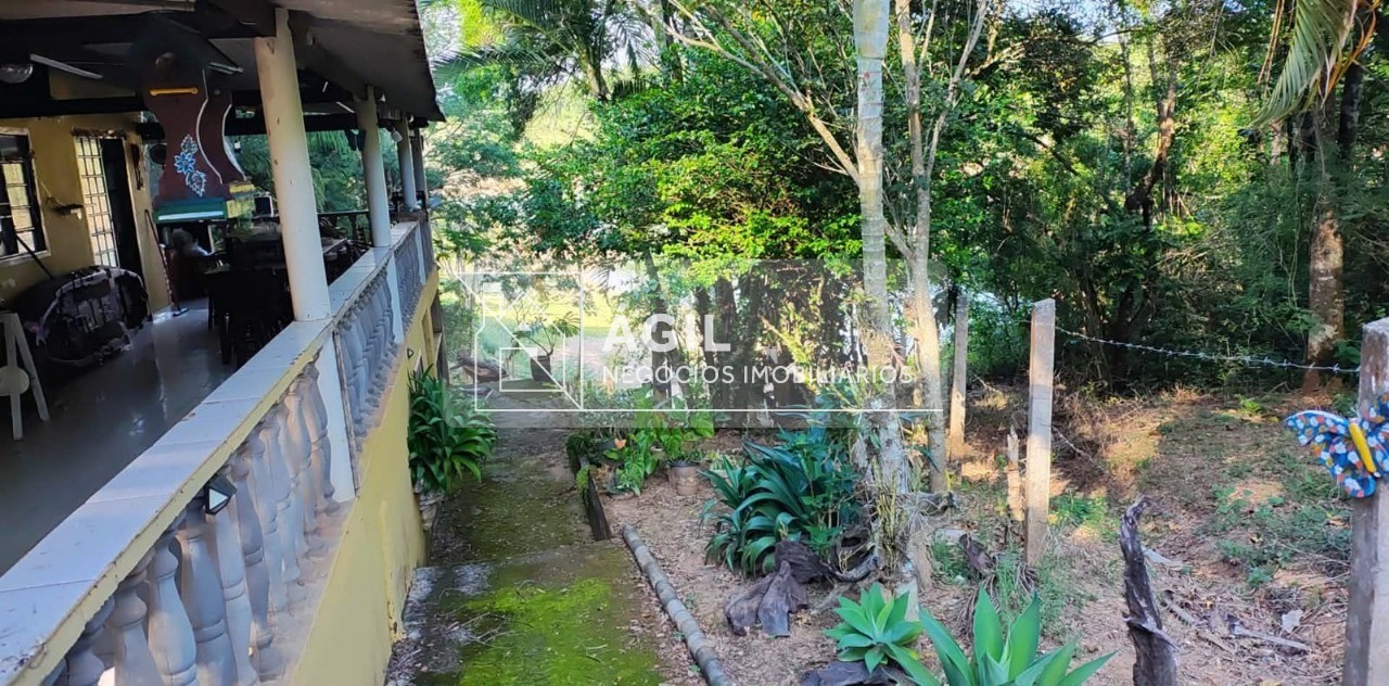 Vendo chácara em santa branca pé na água - 2 dormitórios - u