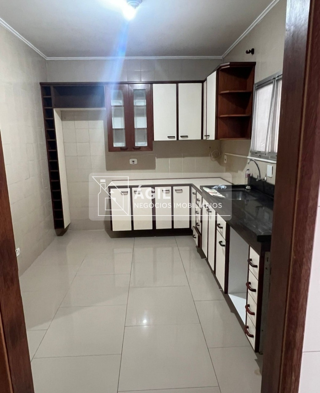 Sobrado pra locação com 3 dormitórios no bairro jardim santa