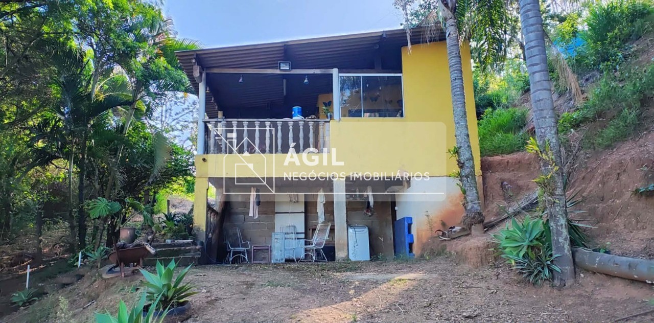 Vendo chácara em santa branca pé na água - 2 dormitórios - u