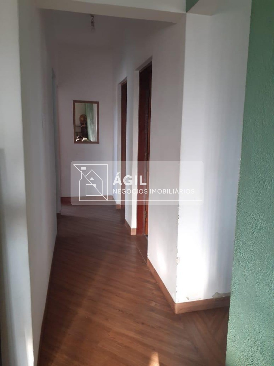 Vendo Chácara 1000m2 - 3 dormitórios - Chácaras Santa Maria - Jacareí