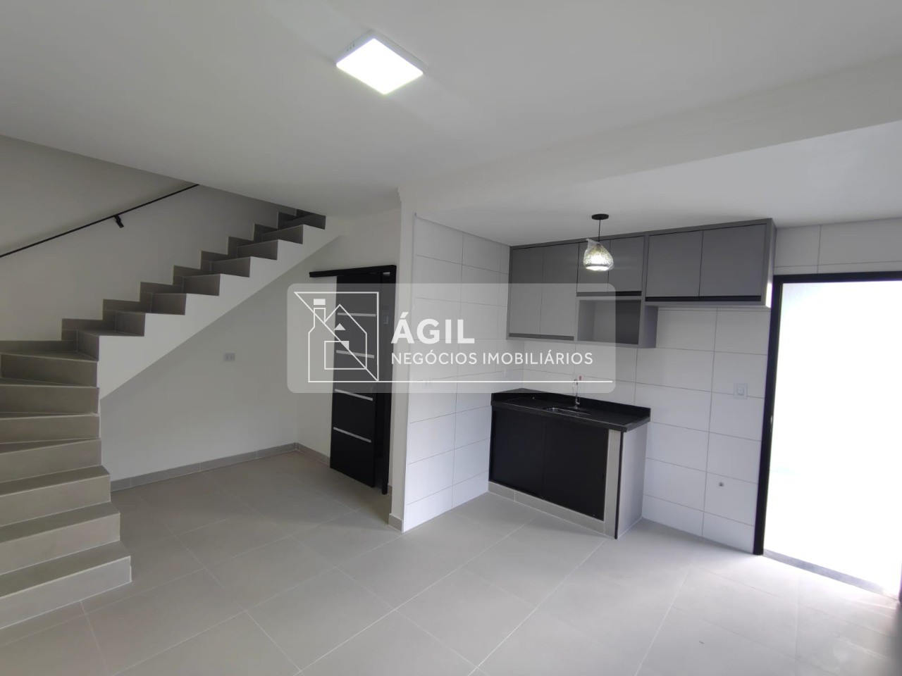 Alugo sobrado novo 2 dormitórios - jardim américa - jacareí 