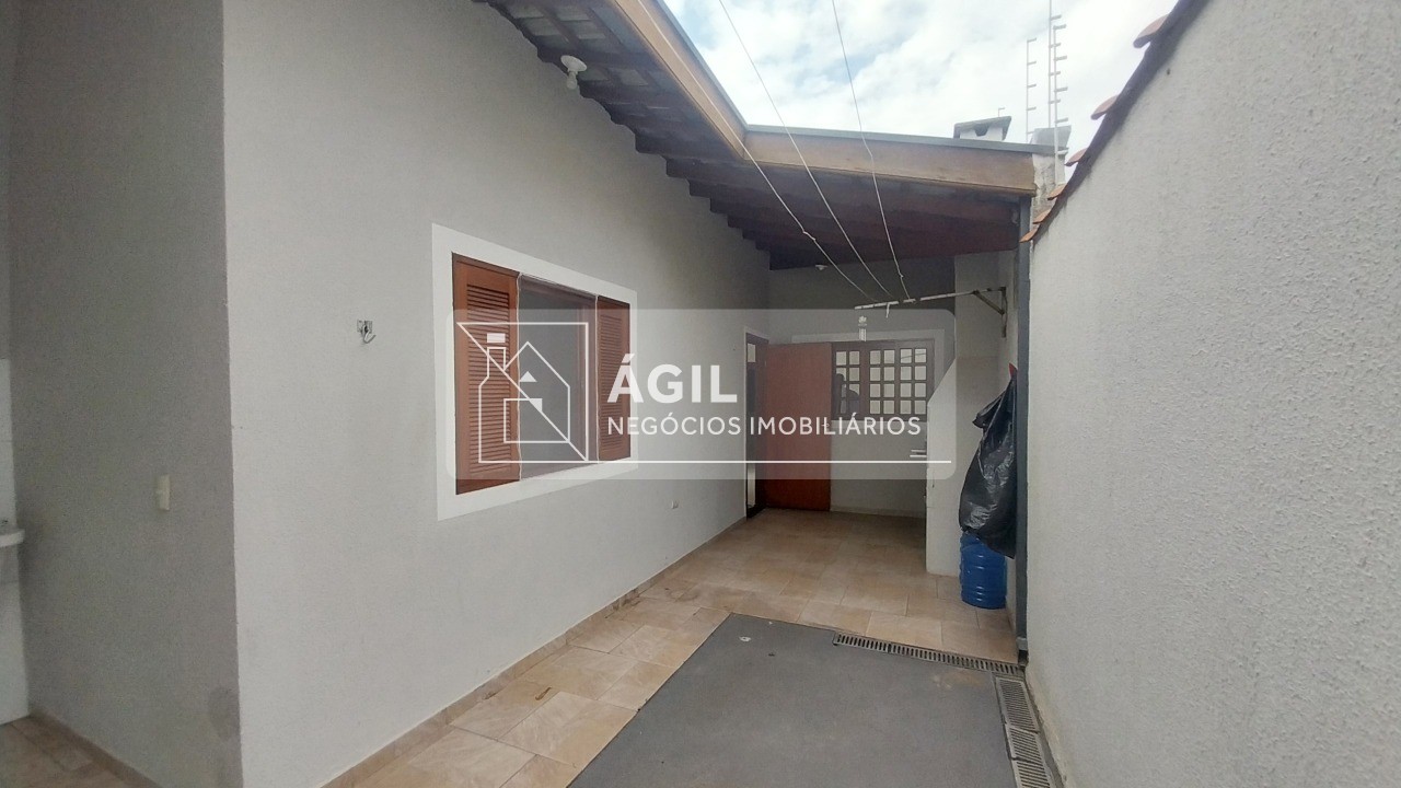 VENDO Casa Térrea com 3 dormitórios - Villa Branca - Jacareí