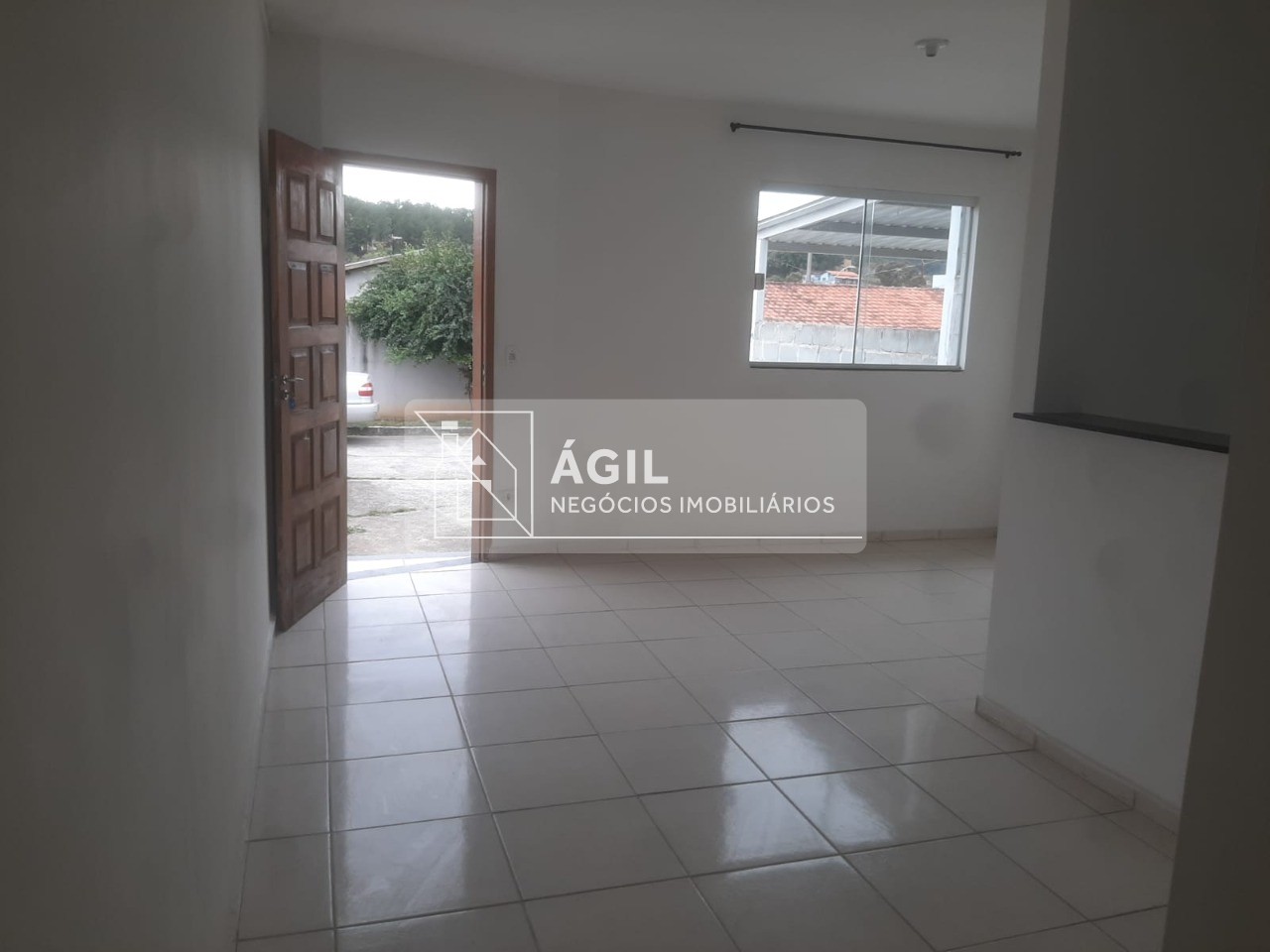 Alugo Casa Térrea 2 dormitórios - Pousada do Vale - Zona Leste SJC