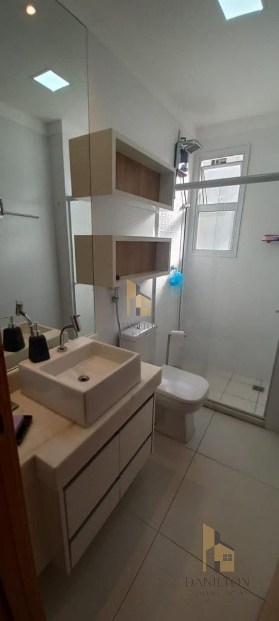 Apartamento de frente para o Mar com 4 Quartos sendo 4 Suites, a venda na Praia do Morro-Guarapari-ES