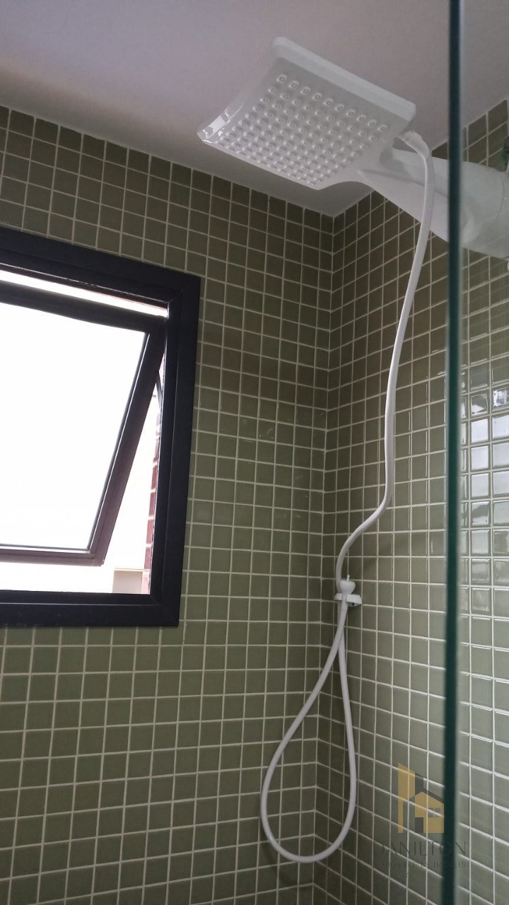 .Apartamento com 4 dormitórios sendo 4 Suítes à Venda na Praia do Morro.