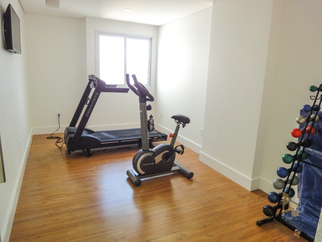 Apartamento a venda no centro de guarapari, 3 quartos, 02 vagas, área de lazer completa com vista para o mar com piscina, sauna, salão de festas mobil