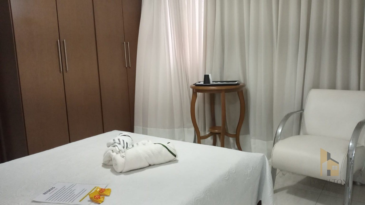 .Apartamento com 4 dormitórios sendo 4 Suítes à Venda na Praia do Morro.