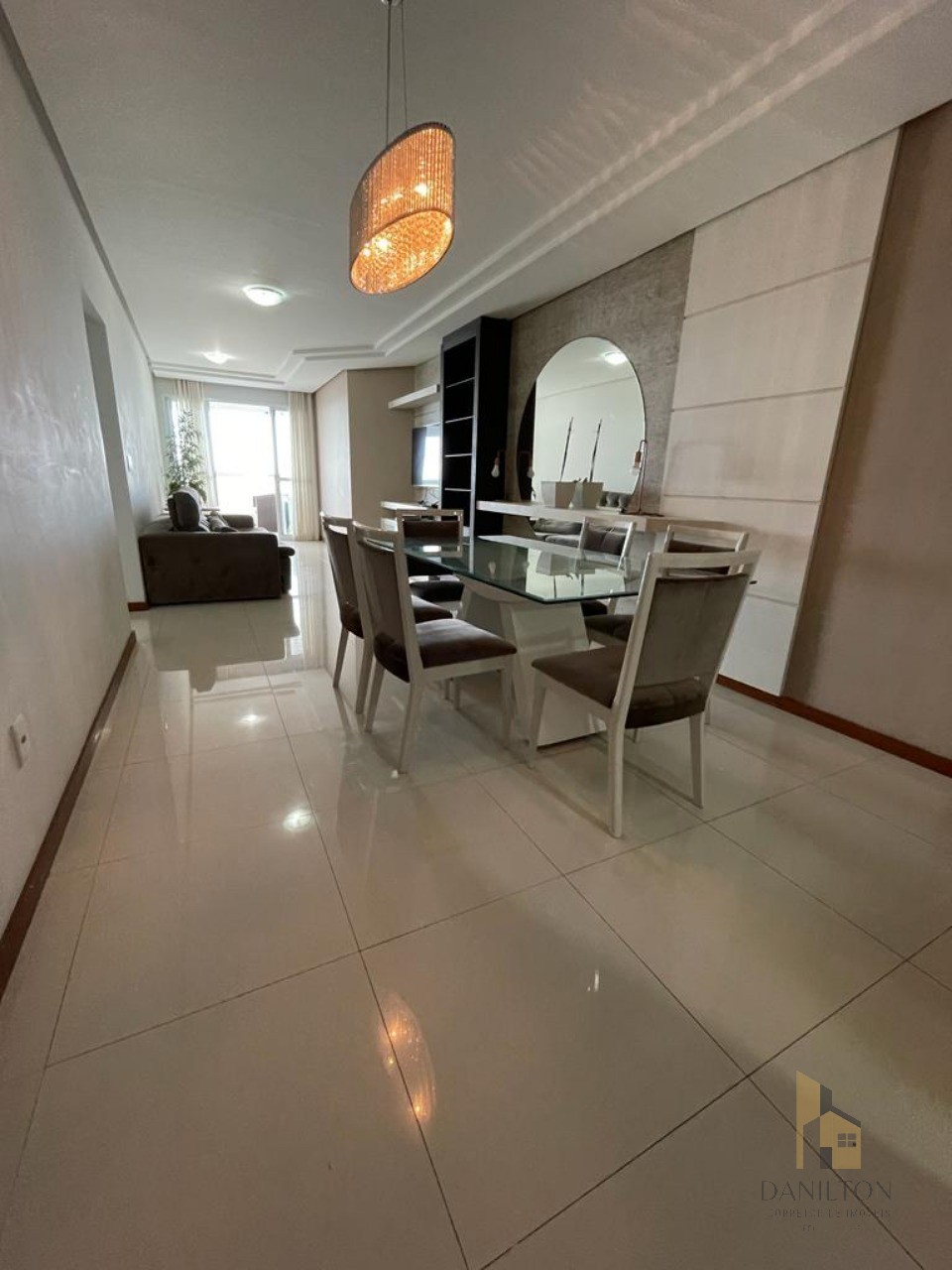 Apartamento de frente para o mar com 3 quartos sendo 2 suíte - foto 3