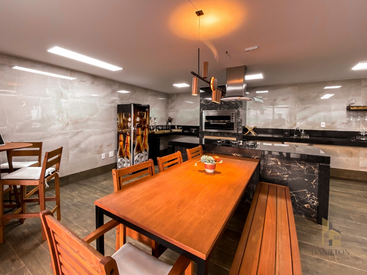 Apartamento com 2 quartos A venda no Centro de Guarapari, Área lazer completa financiamento direto com a construtora.