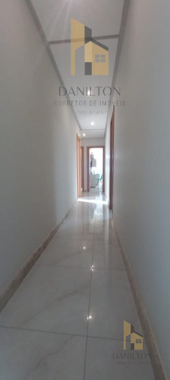 Apartamento de frente para o Mar com 4 Quartos sendo 4 Suites, a venda na Praia do Morro-Guarapari-ES