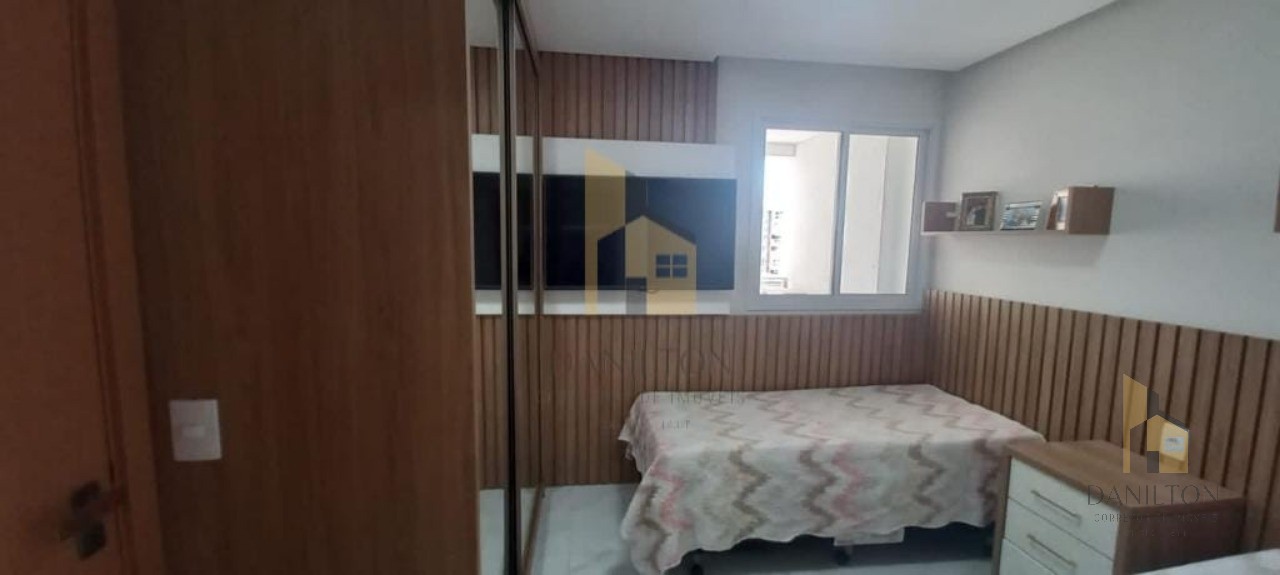 Apartamento de frente para o Mar com 4 Quartos sendo 4 Suites, a venda na Praia do Morro-Guarapari-ES