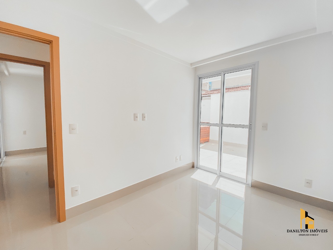 Apartamento com 123,47m², linda área externa que possui piscina com deck na Praia do morro